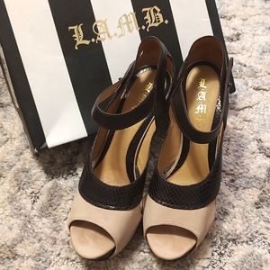 L.A.M.B. Cho Stilleto platform heels Sz 10.